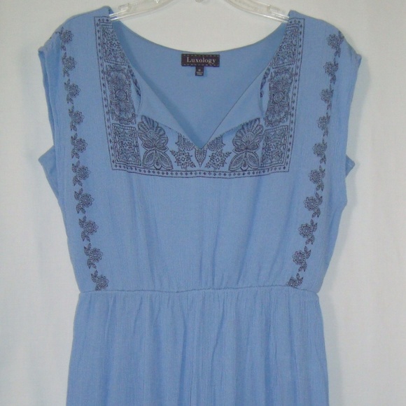 Luxology Dresses & Skirts - Luxology Boho Crinkle Dress Size 10  FINAL SALE